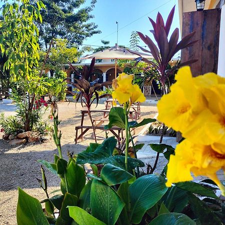 Villa Gabriela Celestun -Hotel & Restaurant מראה חיצוני תמונה