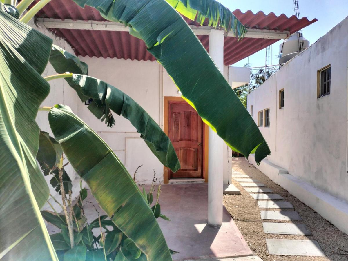 Villa Gabriela Celestun -Hotel & Restaurant מראה חיצוני תמונה