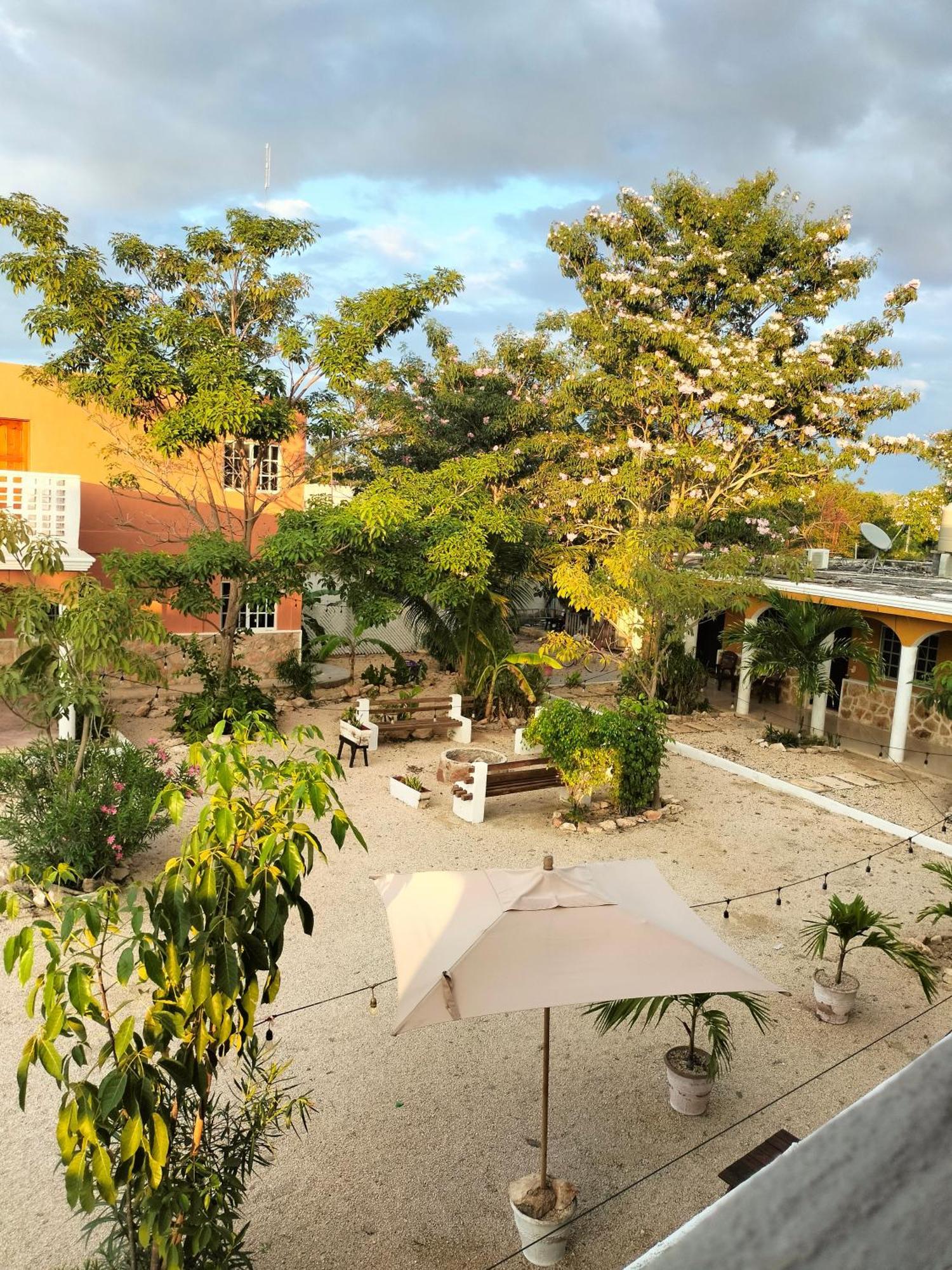 Villa Gabriela Celestun -Hotel & Restaurant מראה חיצוני תמונה